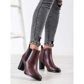 SHELOVET Bottes à talon décoratif brun 1