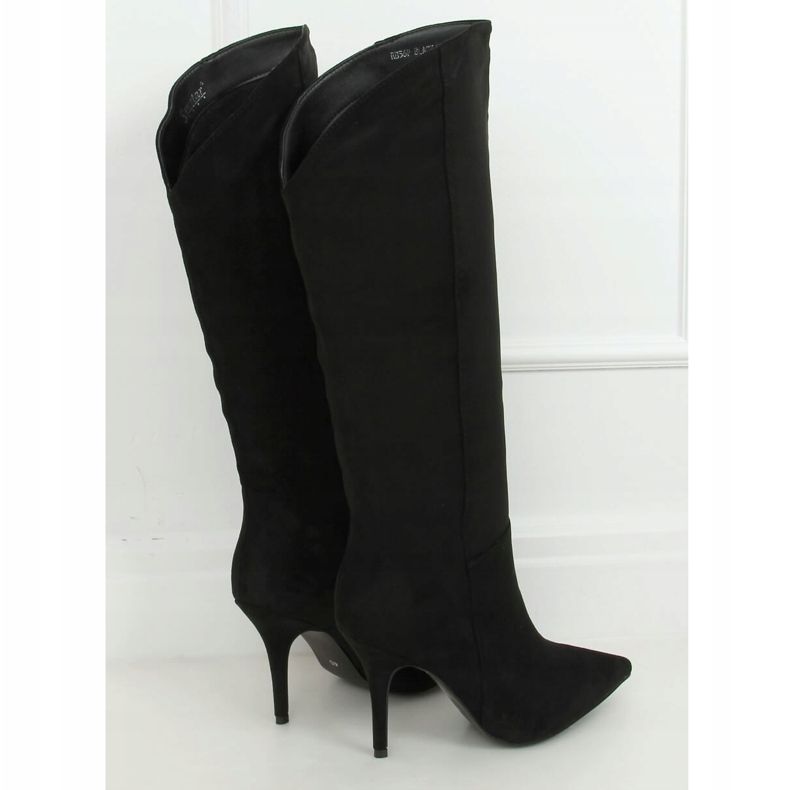 Bottes noires sur un RB56P noir Stiletto noir 1