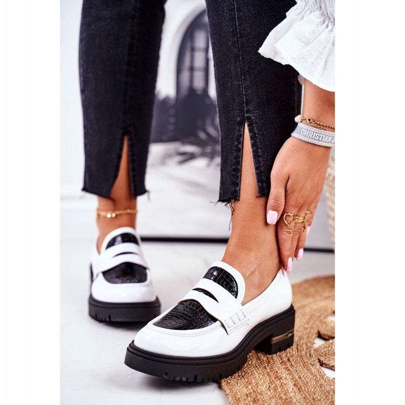 PV3 Mocassins Brogues Femme Cuir Blanc Visconi 3136042 noir 1