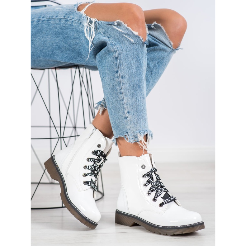 Ouvriers laqués VINCEZA blanche 1