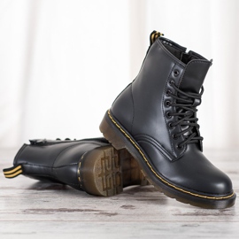 Seastar Bottes noires sur un curseur 1