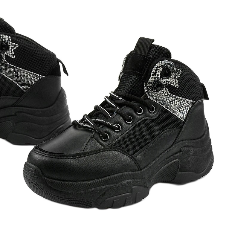 Baskets noires de Cirisesis le noir 1