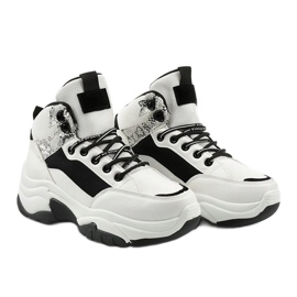 Baskets Cirisesis blanches le noir 3