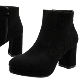 Bottines en daim noir sur le montant Mahoganis le noir 1