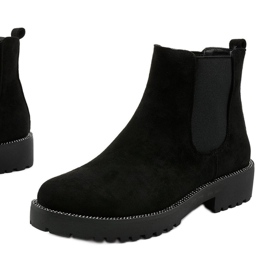 Bottines plates en daim noir par Nahneva 1