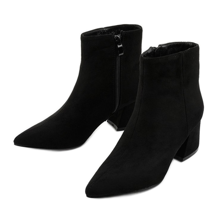 Bottes noires sur un poteau en éco-daim Coradise le noir 2