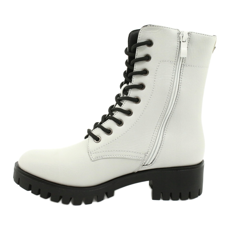 M.Daszyński Travailleurs du bois gris Daszyński MR1813-31 noir 1