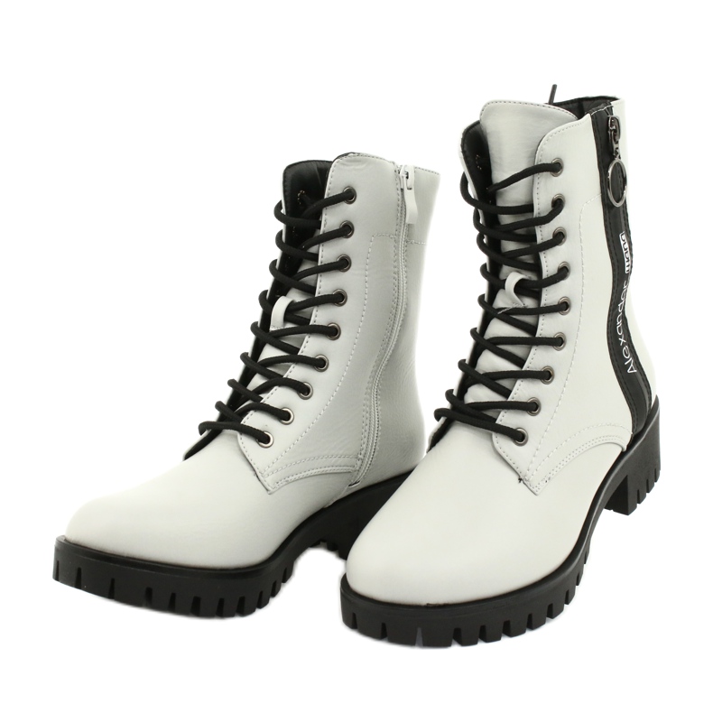 M.Daszyński Travailleurs du bois gris Daszyński MR1813-31 le noir 2