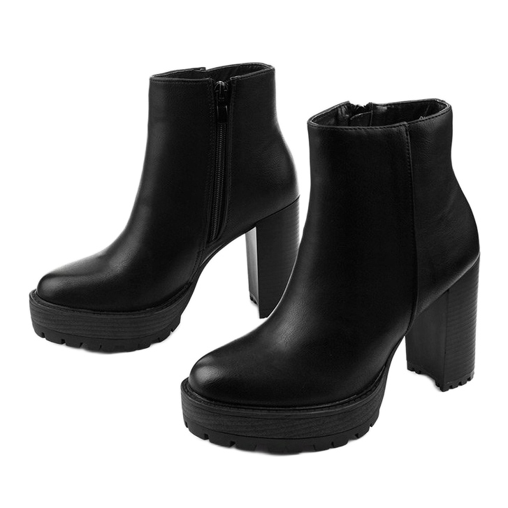 Bottines noires avec une fermeture éclair Winiesh le noir 2