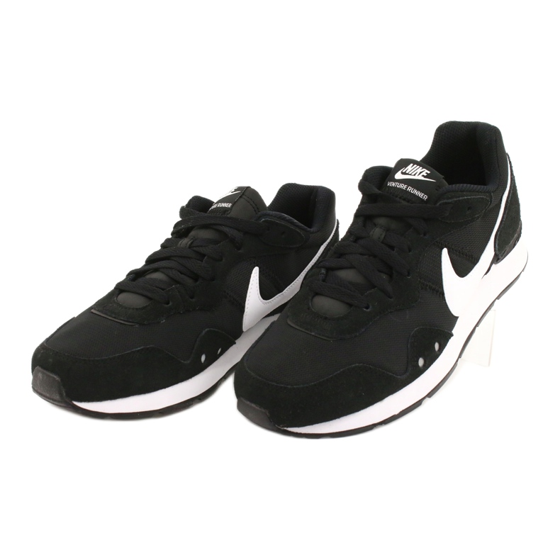 Chaussures Nike Venture Runner W CK2948-001 blanche le noir 2 Chaussures Nike Venture Runner W CK2948-001 blanche le noir 2