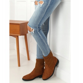 Bottines avec un pull camel E2100 Tige en pull camel brun 3