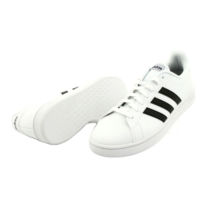Chaussures Adidas Grand Court Base M EE7904 blanche le noir 2