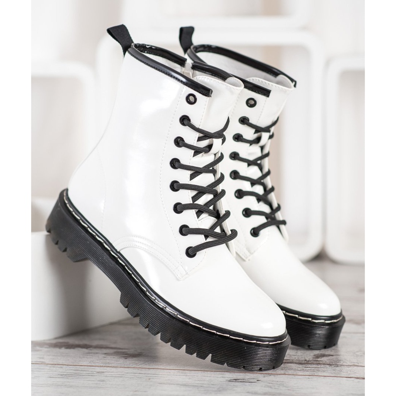 Vinceza Travailleurs blancs blanche 2