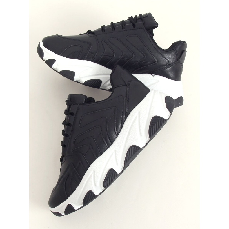 Noir YK301 Chaussures de sport noires 1