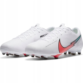 Chaussure de football Nike Mercurial Vapor 13 Academy FG / MG M AT5269 163 blanche 2 Chaussure de football Nike Mercurial Vapor 13 Academy FG / MG M AT5269 163 blanche 2