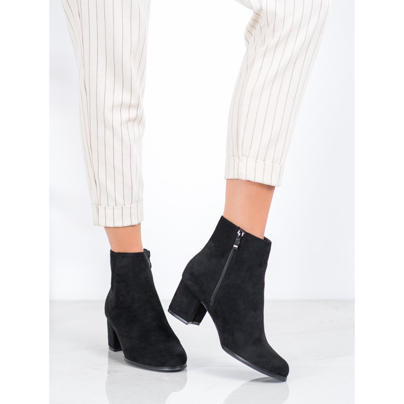 Danic Bottes noires à talons hauts 1