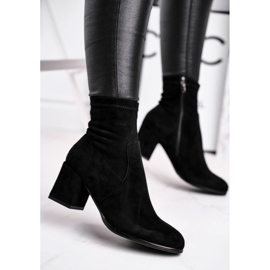 Bottines Merducio en Daim Noir Femme 2
