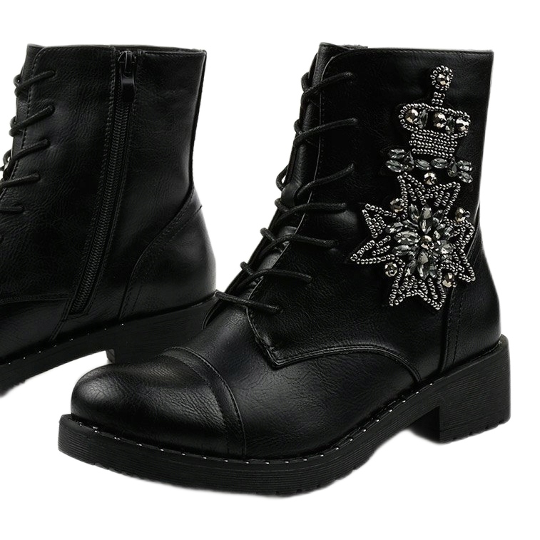 Bottes noires avec décorations Shyvia M620 Noir 1