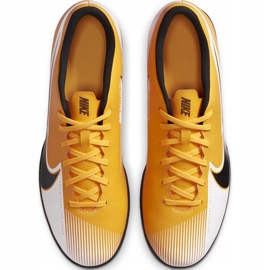 Nike Mercurial Vapor 13 Club Ic AT7997 801 chaussures de football orange jaune 1 Nike Mercurial Vapor 13 Club Ic AT7997 801 chaussures de football orange jaune 1