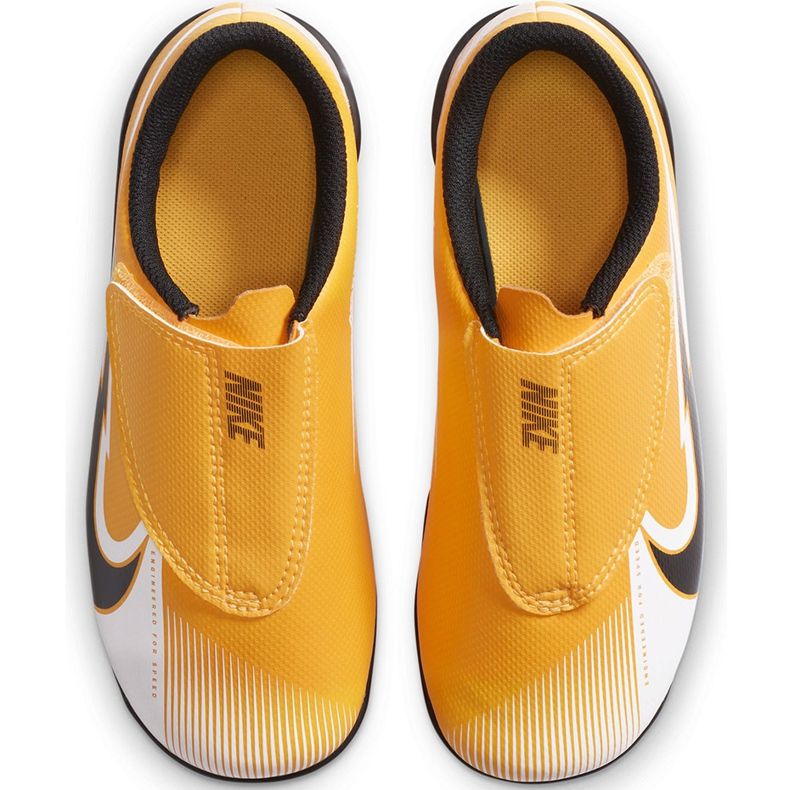 Nike Mercurial Vapor 13 Club Mg PS (V) Junior AT8162 801 chaussures de football orange jaune 1 Nike Mercurial Vapor 13 Club Mg PS (V) Junior AT8162 801 chaussures de football orange jaune 1