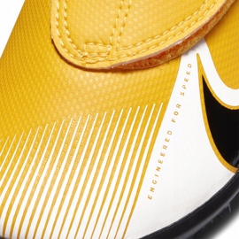 Nike Mercurial Vapor 13 Club Tf PS (V) Junior AT8178 801 chaussures de football orange jaune jaune 6