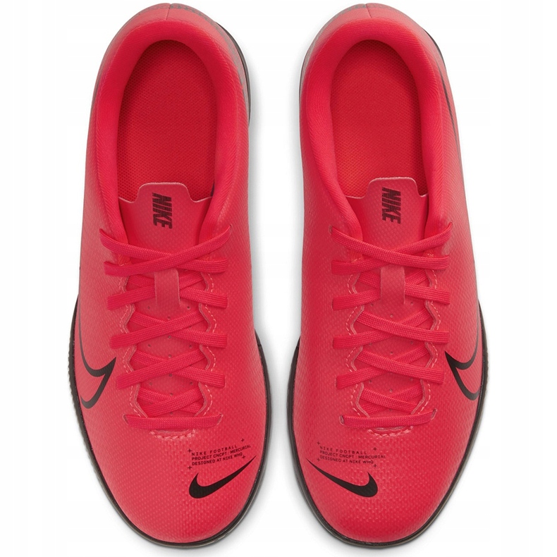 Nike Mercurial Vapor 13 Club Ic Junior AT8169 606 chaussures de football rouge rouge 1