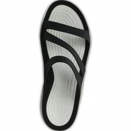 Chaussons pour femmes Crocs Swiftwater Sandal W noir et blanc 203998 066 blanche le noir 2