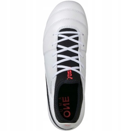 Chaussures de football Puma One 17.3 Fg Jr 104442 01 blanche 1