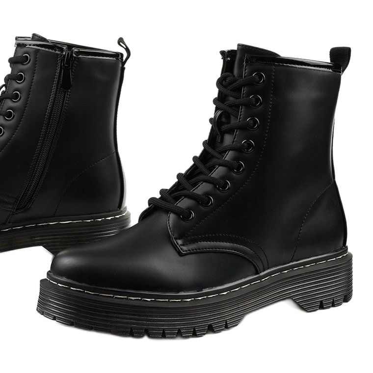 Bottes noires de Dalry le noir 1