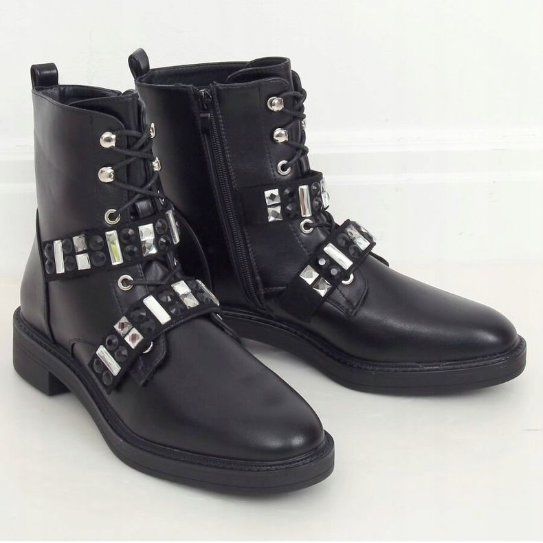 Travailleurs noirs avec des pierres BH307 Noir le noir 1