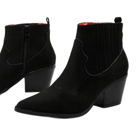 Bottes hautes en daim noir de la marque Elirea cowboy boots 1
