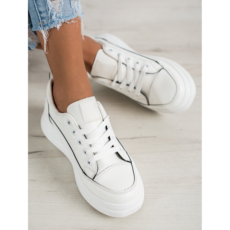 SHELOVET Chaussures de sport sur la plate-forme blanc 1