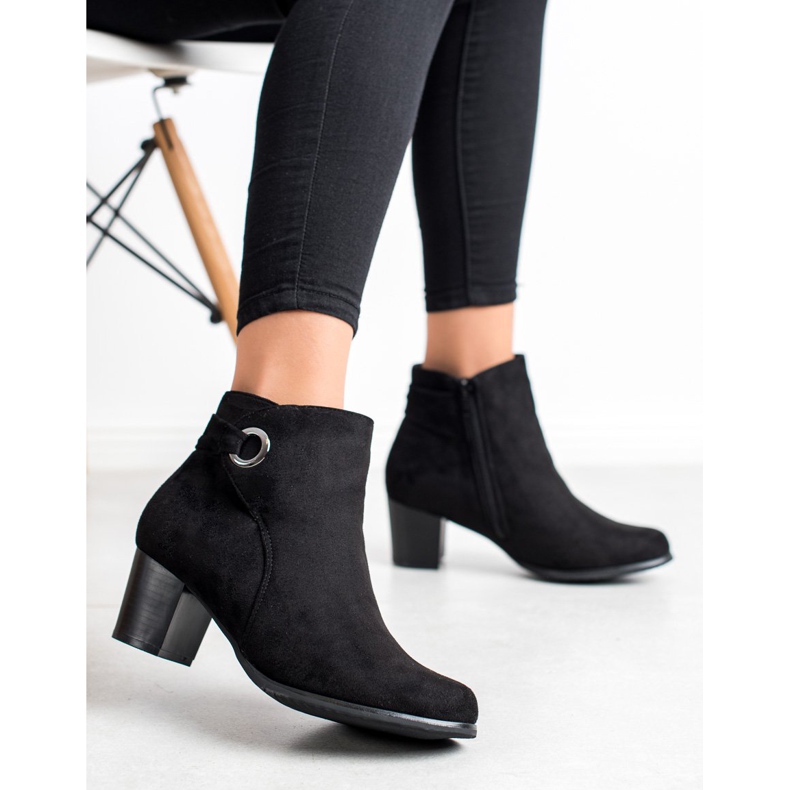 Bottes noires confortables le noir 1
