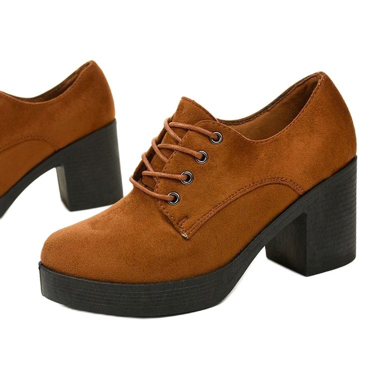 Boots camel lacées sur bloc Thelvyn brun 1