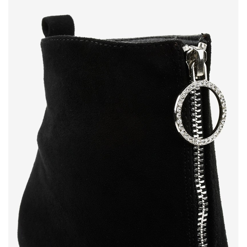 Bottes noires sur le poteau en éco-suède Ginrolyss le noir 2