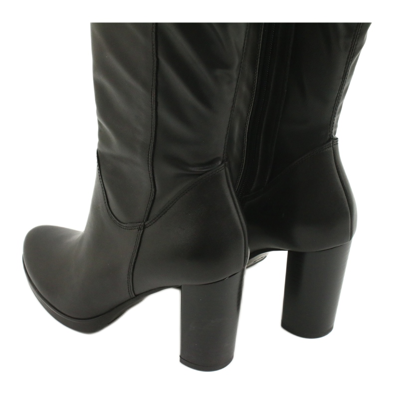 Arka Bottes en cuir sur le pilier Arek 7322 noir 2