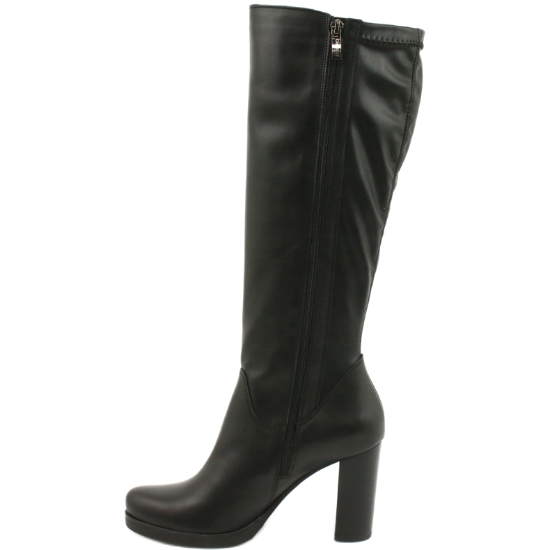 Arka Bottes en cuir sur le pilier Arek 7322 noir 1