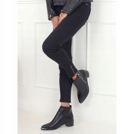 Bottines amande noir embouts 88168 Noir le noir 3