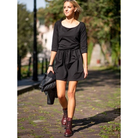 Kylie Trappeurs élégants avec cuir écologique rouge 1