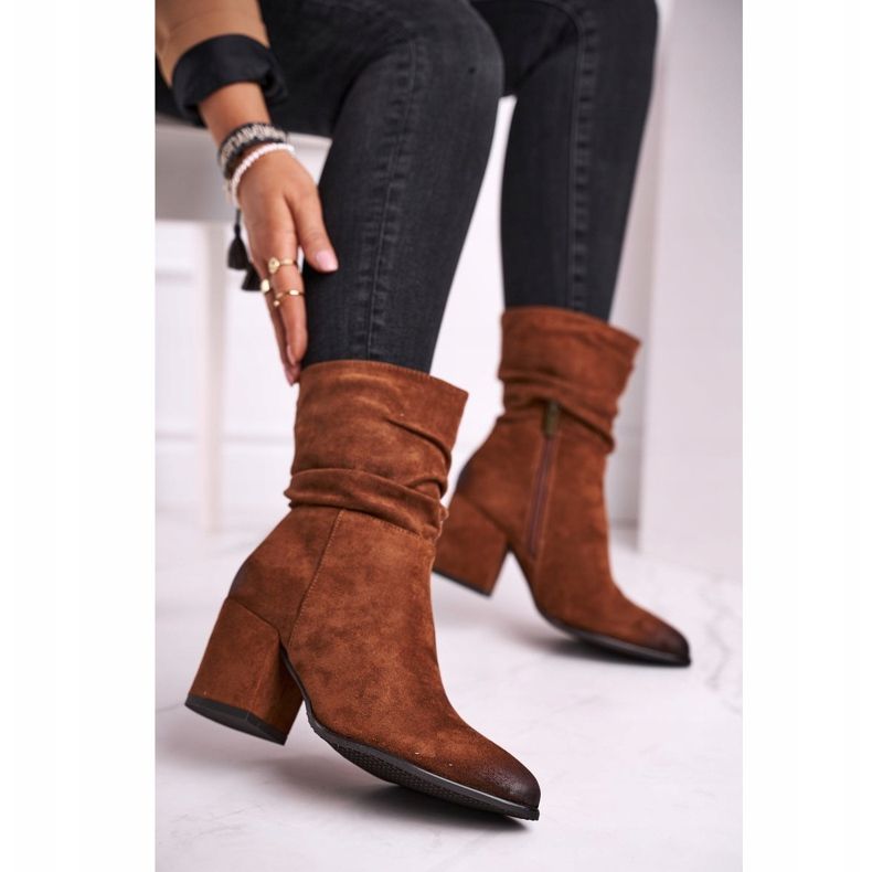 Vinceza Bottes latérales en daim écologique pour femmes Camel Up à talon brun 1