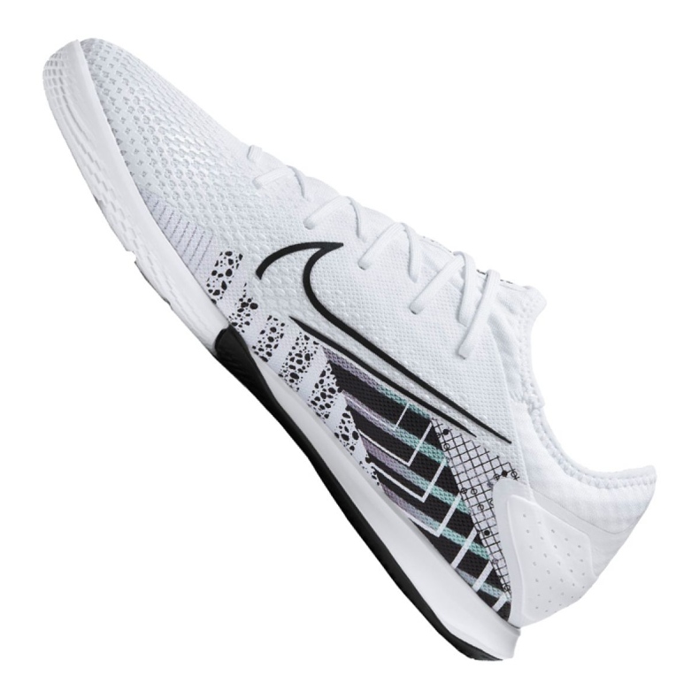 Chaussures de football Nike Vapor 13 Pro Mds Ic M CJ1302-110 multicolore blanche 1 Chaussures de football Nike Vapor 13 Pro Mds Ic M CJ1302-110 multicolore blanche 1