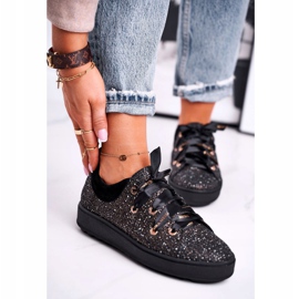 Baskets pour femmes en cuir élégant Laura Messi Noir 2045 2