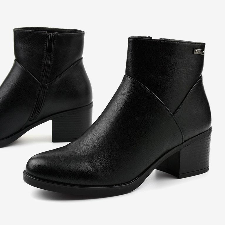 Bottes isolées noires avec une fermeture éclair Suncutter le noir 1