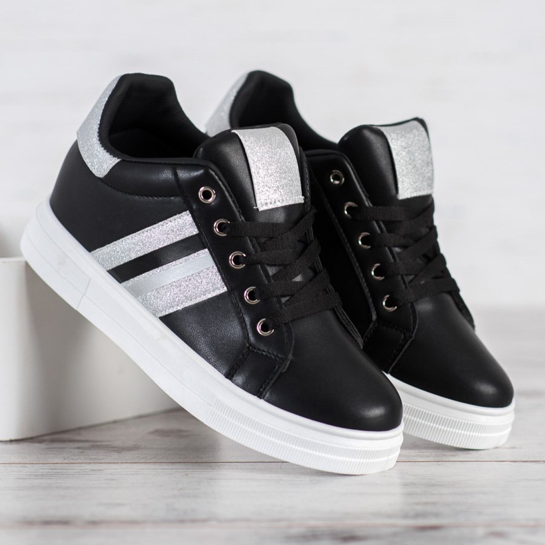 SHELOVET Chaussures de sport sur un coin le noir 1 SHELOVET Chaussures de sport sur un coin le noir 1