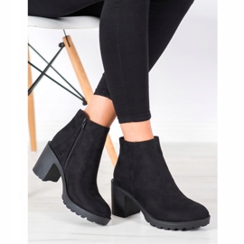 Laura Mode Bottes décontractées sur un poteau le noir 2