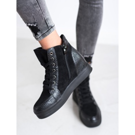 Bestelle Chaussures compensées confortables noir 1