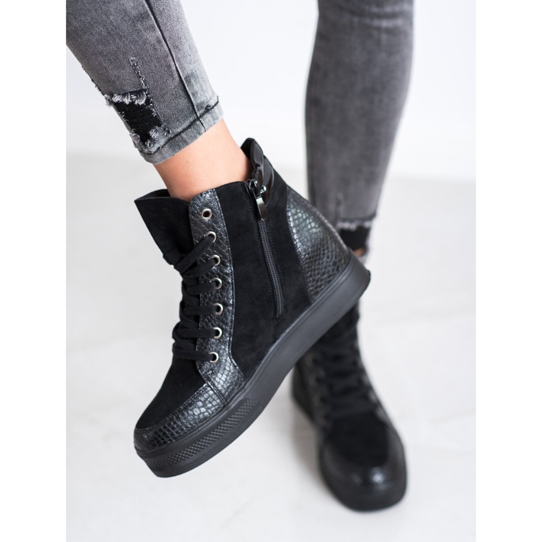 Bestelle Chaussures compensées confortables noir 1