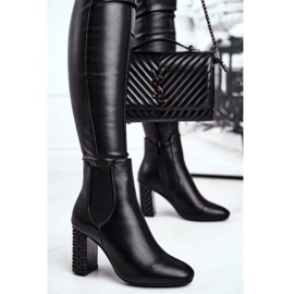 Bottes à talon pour femmes Black In Your Eyes le noir 1