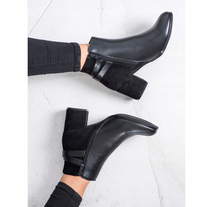 J. Star Bottes noires à talons hauts le noir 2 J. Star Bottes noires à talons hauts le noir 2