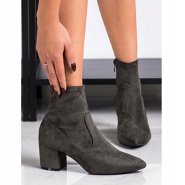 SHELOVET Bottines à talon en daim kaki 1